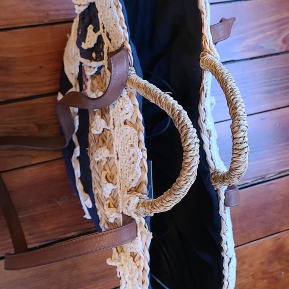 NWT Desigual Tote - Picture 4 of 5